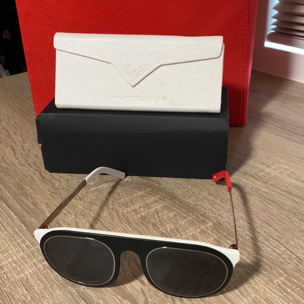 Brand new Vysen Troy sunglasses
